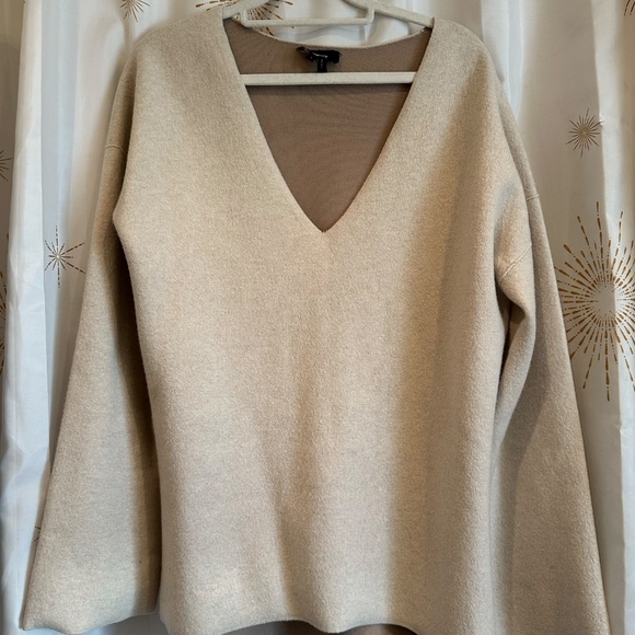 Reversible Karenia Sweater in Felted Wool-Cashmere [Make an Offer!] - Picture 5 of 9